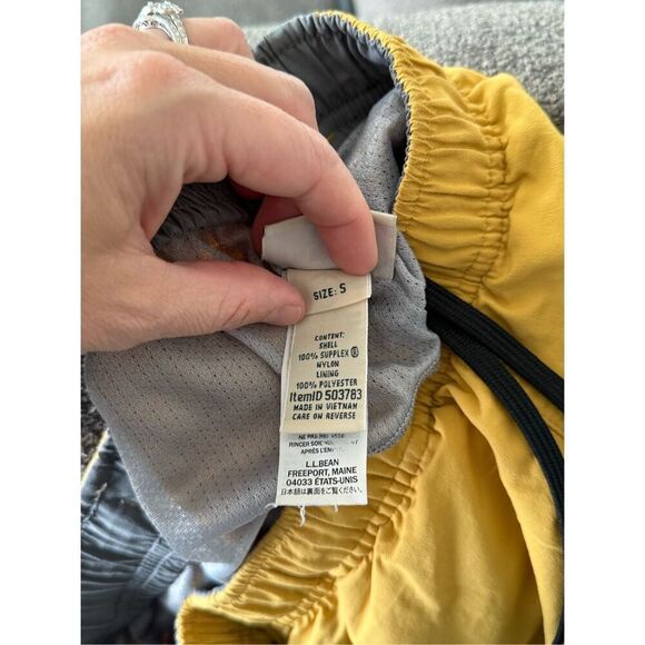 NEW L.L. Bean Men’s Yellow Swim Trunks Small - Picture 4 of 5